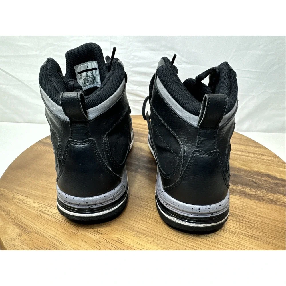 Jordan‎ Flight TR 8.5 w Black/Varsity Red-Cement Grey-White 428827-010 7Y